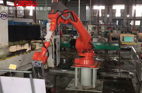 機(jī)床上下料機(jī)器人工作現(xiàn)場案例視頻